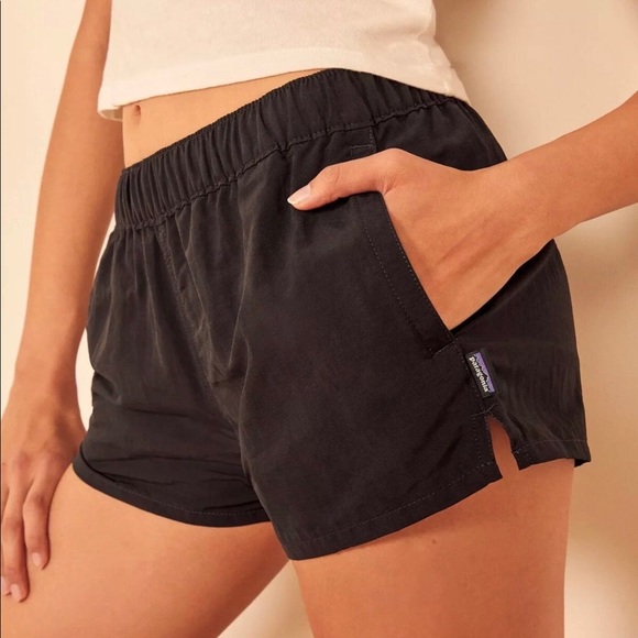 Patagonia Pants - PATAGONIA Barely Baggies - Black XL